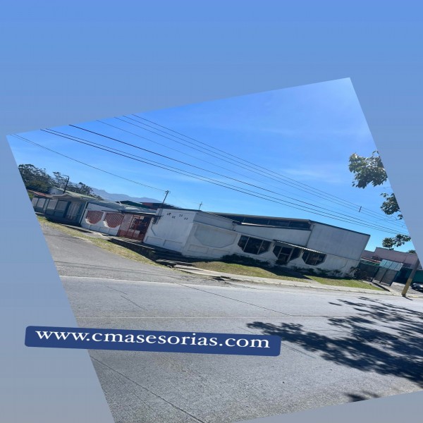 Galeria VENTA DE PROPIEDAD PARA USO MIXTO