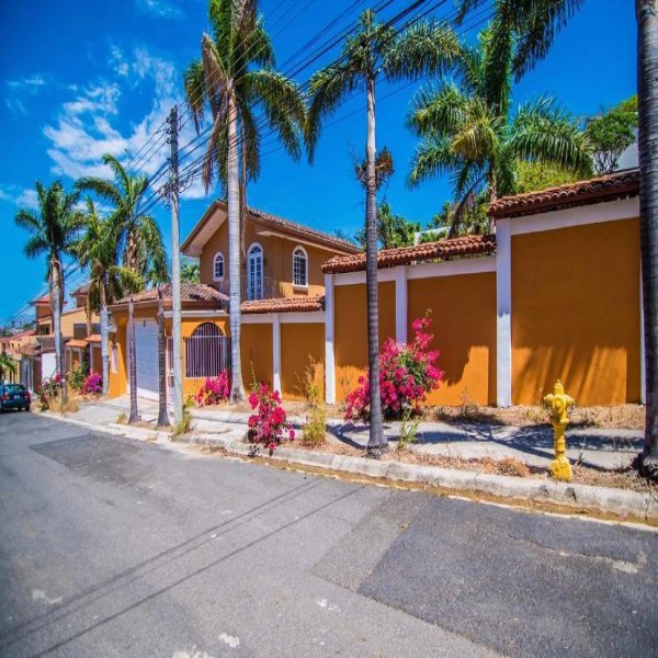 Galeria CASA EN POZOS DE SANTA ANA