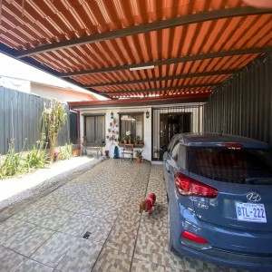 Casas-VENTA DE PROPIEDAD DE USO MIXTO EN CARTAGO